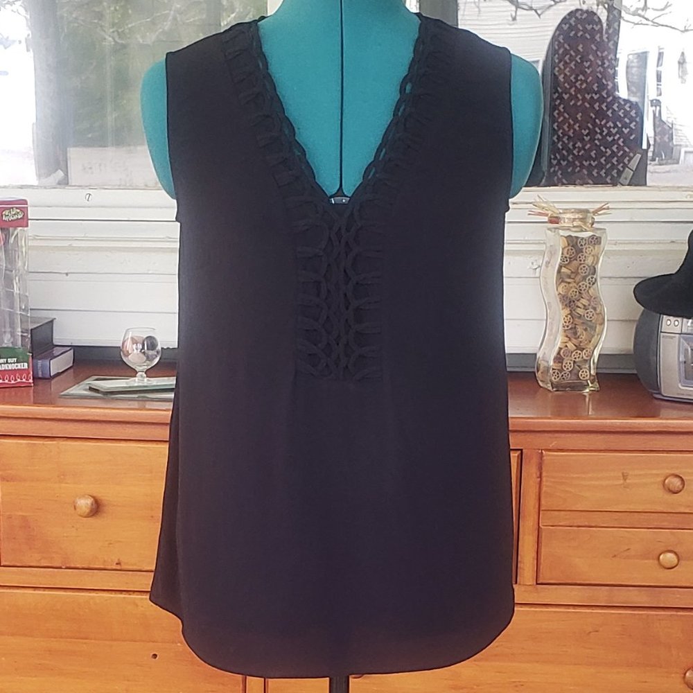 Daniel Rainn Black V-Neck Top